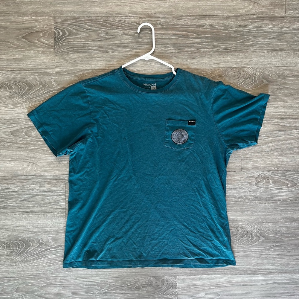 Nixon / XL / Custom Built / Pocket T-Shirt / Turquoise / Used / Vintage